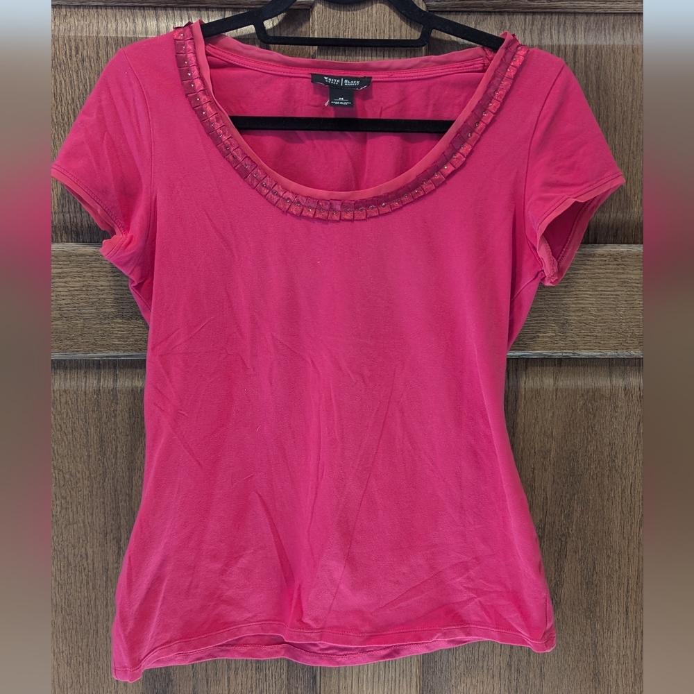 White House Black Market Pink Women's Top